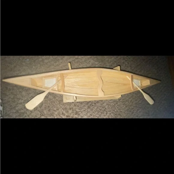 Completely Handmade boat with paddles - Picture 9 of 16